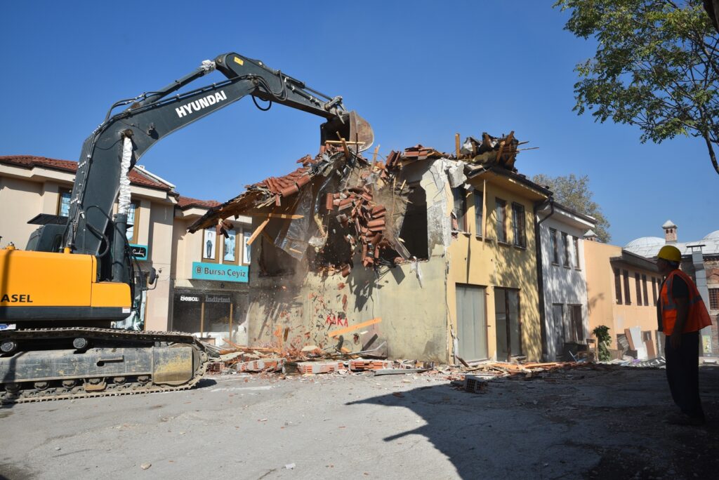 Hanlar Bölgesi gerçek kimliğini buluyor