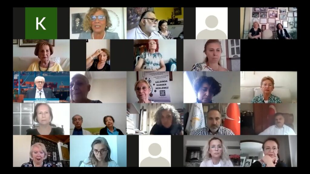 İzmir’in Gönüllüleri Ödüllerinin ikisi İhracatın Duayenlerinin oldu