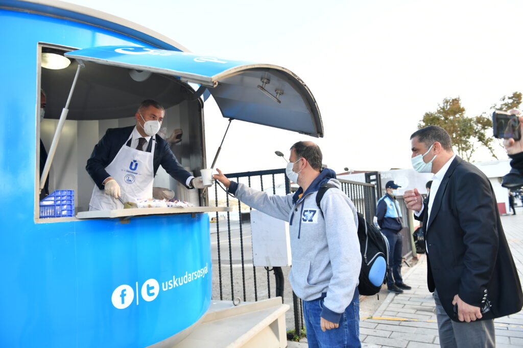HERKESİN SABAH ÇORBASI, ÜSKÜDAR BELEDİYESİ’NDEN!