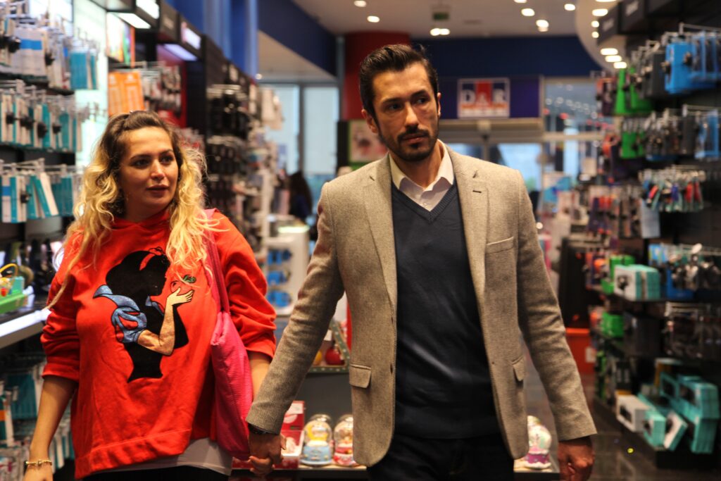 Emrah Akduman Bebeğin Cinsiyetini Açıkladı