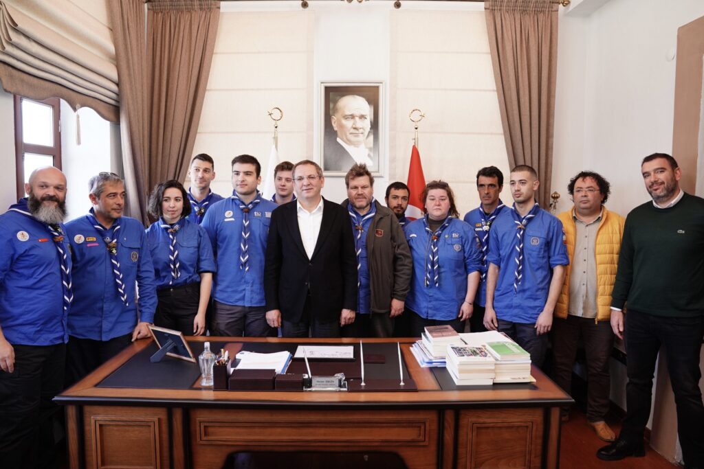 KOMŞUDAN DAYANIŞMA VE DESTEK SÜRÜYOR