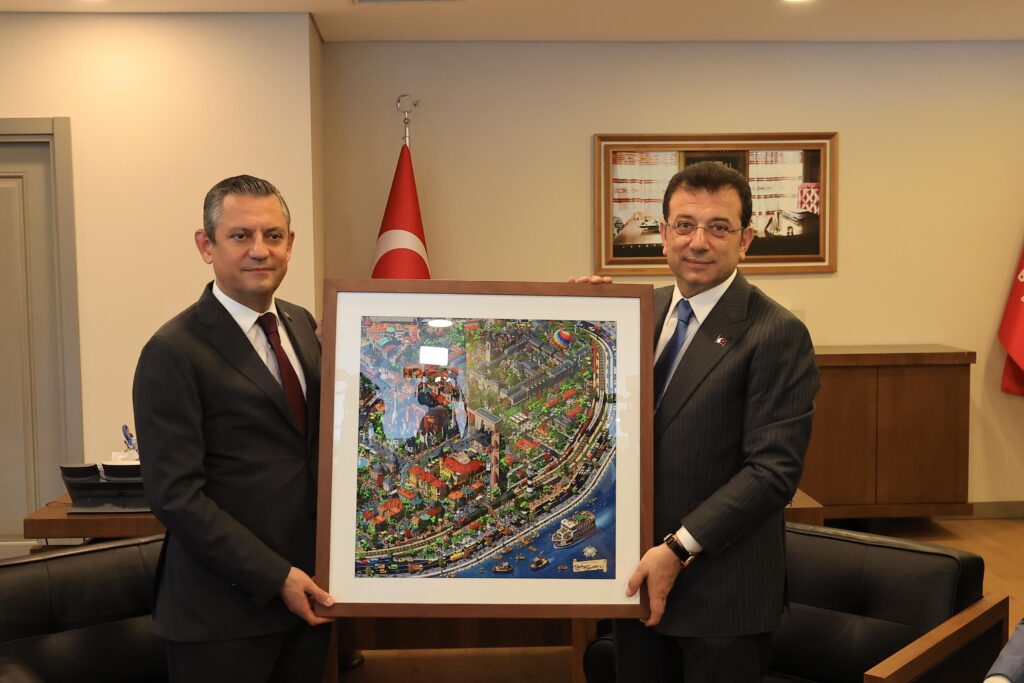 CHP GENEL BAŞKANI ÖZEL’DEN İMAMOĞLU’NA TEBRİK ZİYARETİ
