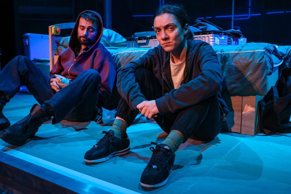 “İnsanlar Mekanlar Nesneler” İkinci Sezonuna Perdelerini Açıyor!